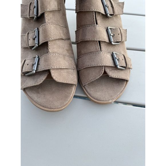Dolce Vita Open Toe Ankle Buckle Strap Block Heel Sandal - Size 9 - Brown - Picture 7 of 8